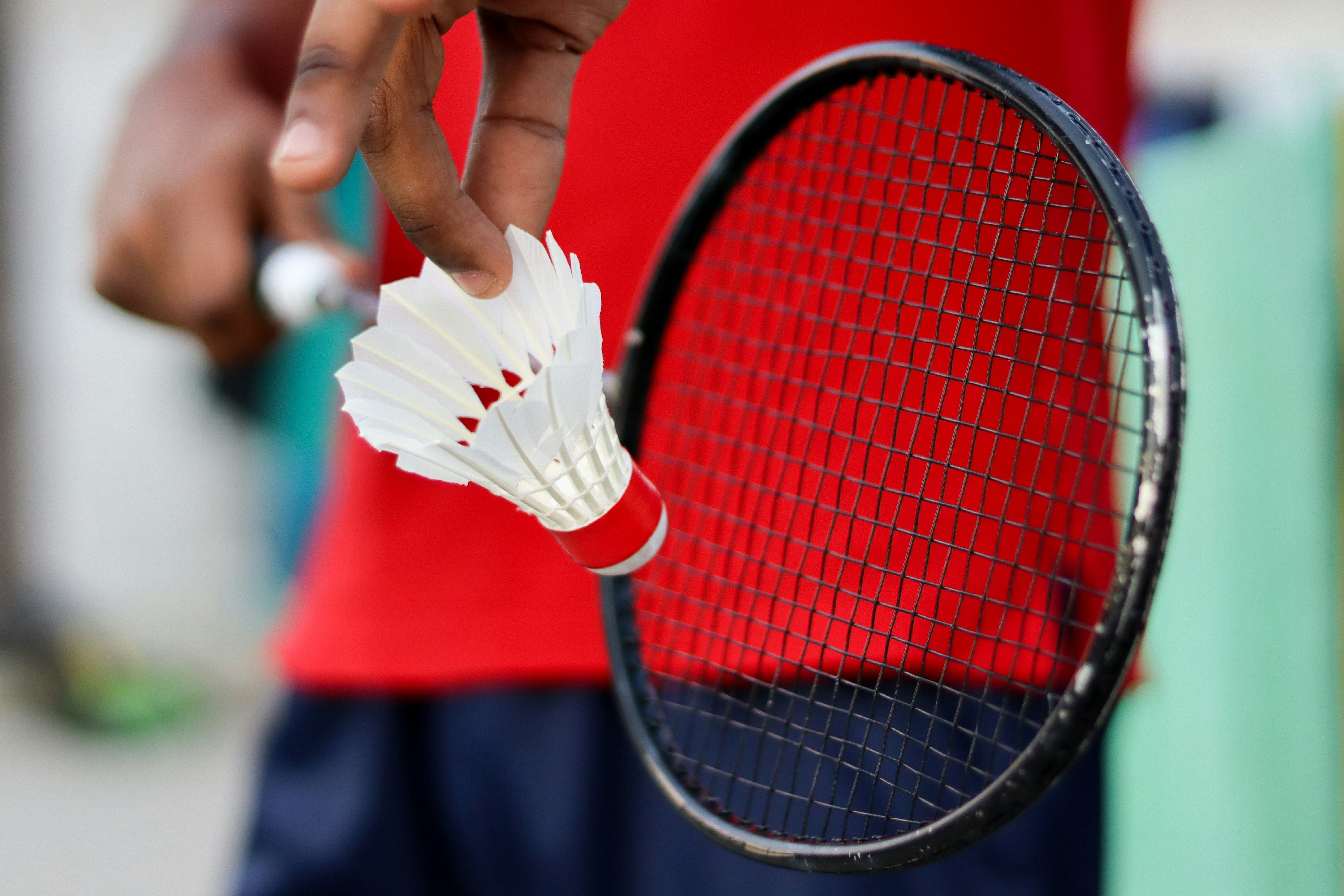 How to Choose the Right Badminton String for Your Playing Style